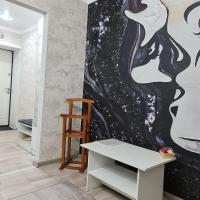Дом77, проспект БухарЖырау - B&B