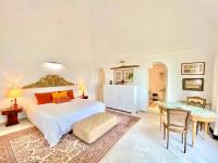 Queen Room with Sea View