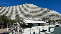 Sea view Marina Baie des Anges luxury apartment - B&B