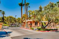 Fabulous Penthouse Apartment LAS VEGAS Strip view with resort amenities! 5 min walk to main attractions! ONLY LONG TERM RENTALS min 30 nights! - Chambres d'hôtes Las Vegas