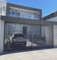 Departamentos Fleming, luminosos p hasta 4 personas - B&B