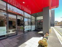 'Adelaide Azure' Scenic CBD Living with Rooftop Pool - B&B