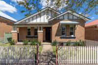 B&B Orange - Summer Street Heritage Gem - Close to Coffee + CBD - Bed and Breakfast Orange