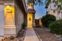 Desert Sage House, Pool, 75in TV, Kids Living Area - B&B