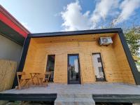 La Casuță - Bed and Breakfast