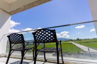 Camera Matrimoniale con Vista Montagna