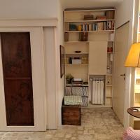 HOUSE UP TO THE HILL - stanza con soggiorno a Monteverde vecchio - B&B Roma