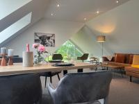 Apartment - Split Level