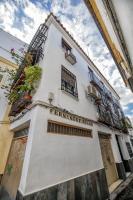 Zafiro Apartment&Parking in the historical centre - B&B Cordova