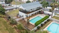 B&B Destin - Serenity Cottage - Spacious Haven - Private Pool - Bed and Breakfast Destin