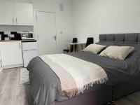Studio Flat Private Shower Wc and Kitchenette - B&B