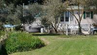 Mas Maurane - L'Olivier avec SPA privé aux portes d'ARLES - B&B Tarascona