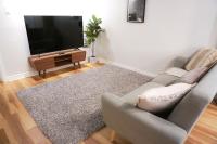 B&B Montreal - Cozy apartment in Ahuntsic with Free Parking and near metro station - Bed and Breakfast Montreal