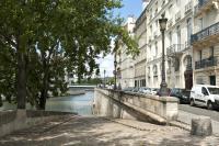 Pick A Flat's Apartment in Bastille - Rue Mornay - B&B Parigi