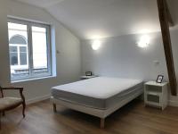 LE PETIT FAURE - Face aux Thermes - Calme - Parking gratuit - B&B