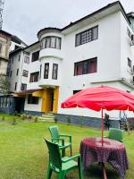 B&B Moniawār - The Iceland Hotel Srinagar - Bed and Breakfast Moniawār