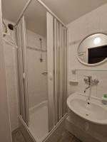 Habitación Familiar con baño privado