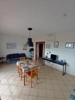 Degli Angioini Holiday Home - B&B Caulonia Marina