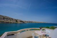 Dubravko - Ferienwohnung Metajna