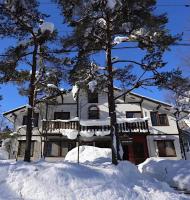 Moment Chalet Hakuba - B&B