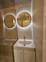 Apartman Snow White Bjelasnica - Bed and Breakfast