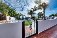 Villa Picasso - Private Pool, BBQ and Air-Con By Lanzarote Vacation Homes - Ferienwohnung Playa Blanca