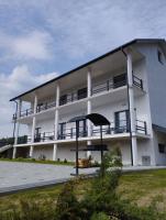 Перлина Карпат - B&B