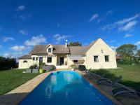 B&B Cepoy - Maison avec piscine, sauna, spa - Bed and Breakfast Cepoy