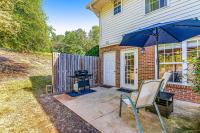 Seasonal Pool Access & Patio: Auburn Getaway! - B&B Auburn