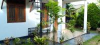 Villa Tharu Hikkaduwa - B&B