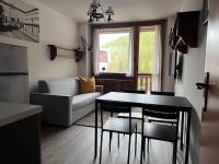 da Robi appartamento fronte piste - Chambres d’hôtes Borgata Sestriere