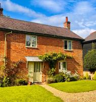 Charming Barn Retreat Near Pewsey & Woodborough - Ferienwohnung Woodborough