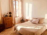 B&B Bandol - Appart cosy au calme, dans le centre de Bandol - Bed and Breakfast Bandol