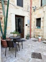 Handy Suite Idromassaggio - Bed and Breakfast Brindisi