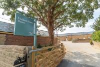 Mowerina - Dog-Friendly Barn Conversion with a Hot Tub - B&B Holbeck