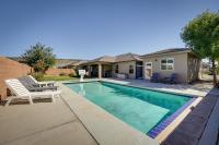 Hurricane Getaway w/ Private Pool, Mtn Views! - Bed and Breakfast Hurricane