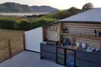 Seaside Escape - Deganwy Beach Cottage - Sea Views & Golf Course Views - B&B Deganwy