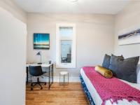 The Auric Door Inn on N Mississippi - B&B Portland
