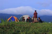 B&B Bukittinggi - view cemping glamping - Bed and Breakfast Bukittinggi