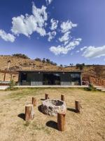 Casa Container com SPA e linda vista para a Serra da Mantiqueira - B&B
