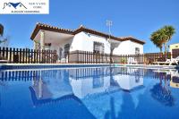 Chalet con Piscina privada en Conil - Ferienwohnung