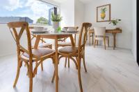 Heart of Christchurch CBD Hideaway 2bed 1 bath - Chambres d’hôtes Christchurch