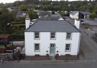 Stunning Scottish Hot Tub Getaway - Bed and Breakfast