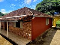 Casa com piscina próxima a pontos turísticos - Chambres d’hôtes