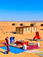 B&B Mhamid - Mhamid Sahara Golden Dunes Camp - Chant Du Sable - Bed and Breakfast Mhamid