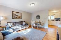 Oak Grove Getaway - B&B Milwaukie