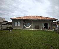 Residência Praia do Ervino/SFS - B&B