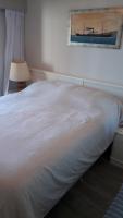 FULLY RENOVATED APT BY THE OCEAN - Ferienwohnung