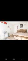 Roland - B&B
