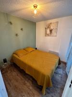 T2 tout équipé floralie 2 - Bed and Breakfast